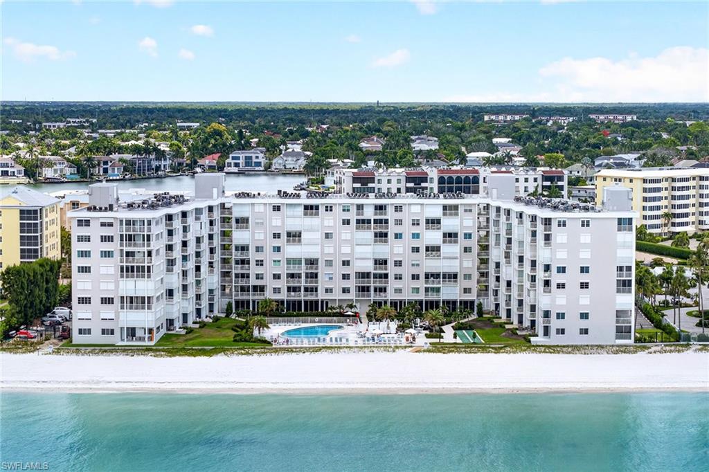 NAPLES CONTINENTAL - Residential
