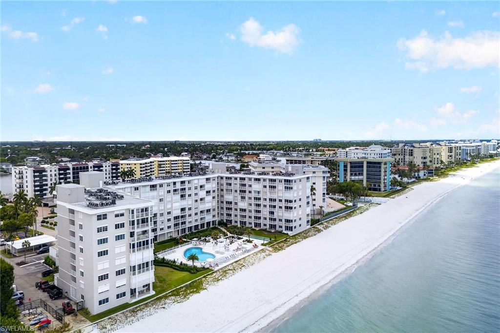NAPLES CONTINENTAL - Residential