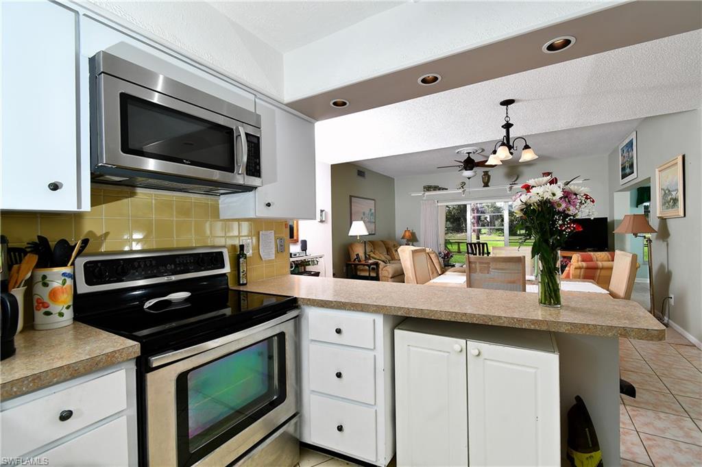 8 Park Lane CIR