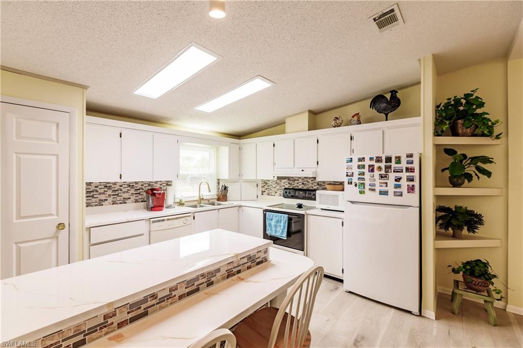 PINE LAKES COUNTRY CLUB - Residential