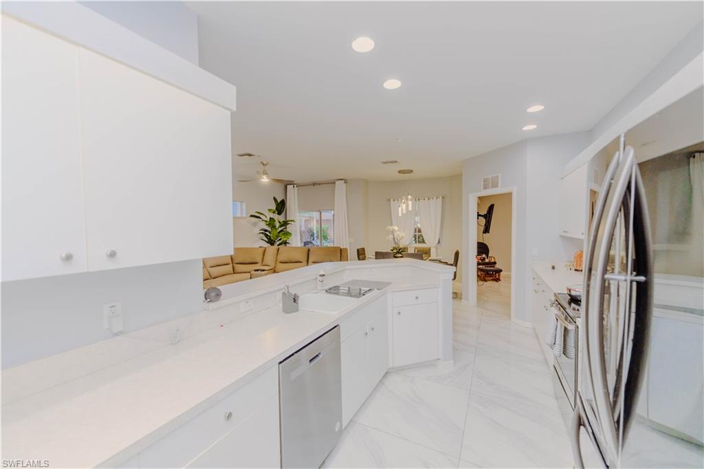 KINGS GREEN - Residential