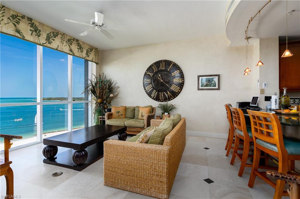 RIVIERA - Residential