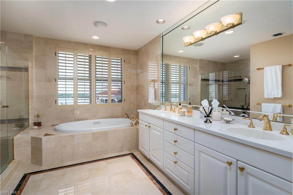 RIVIERA - Residential