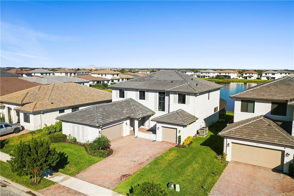 MAPLE RIDGE - Residential