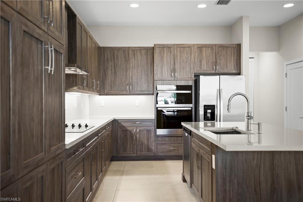 MAPLE RIDGE - Residential