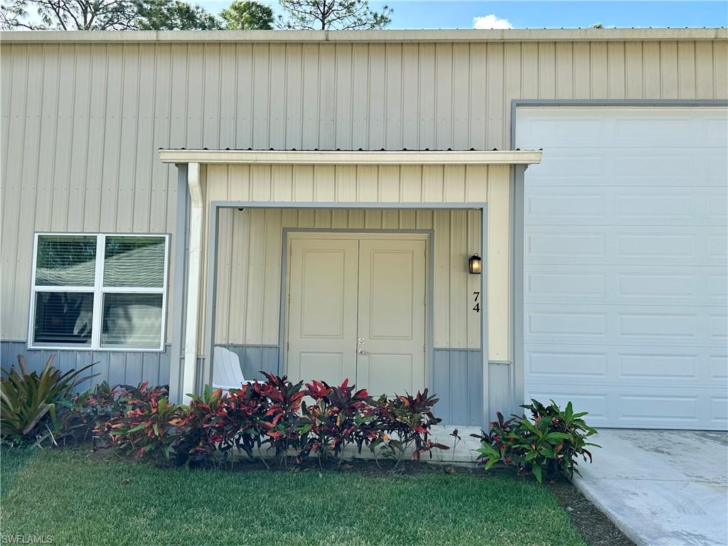 GOLDEN GATE ESTATES - Residential