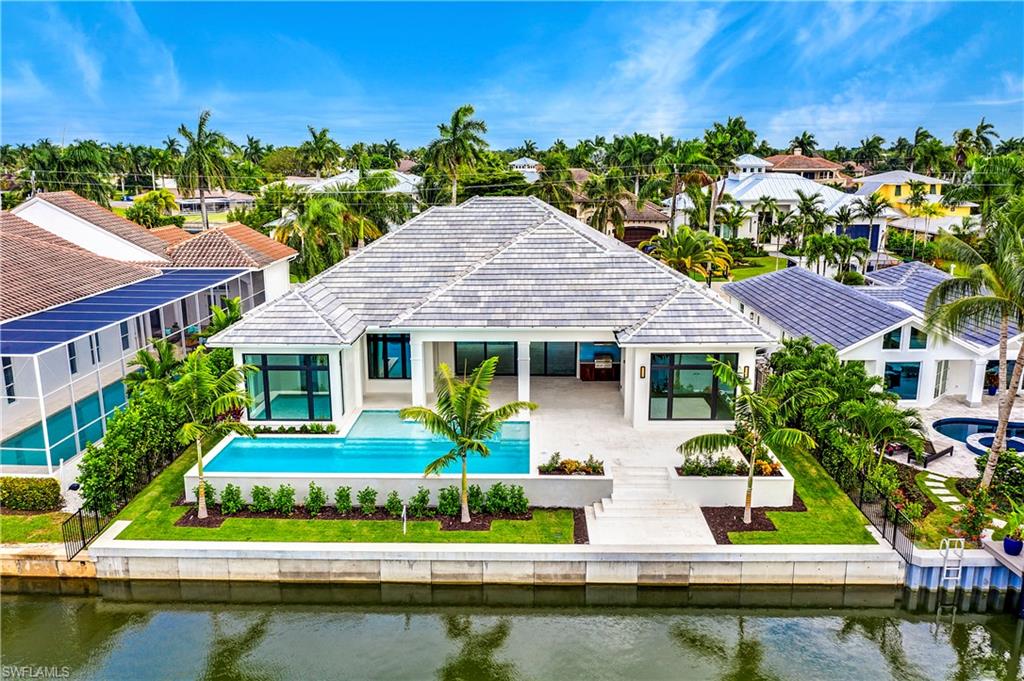 ROYAL HARBOR - Residential