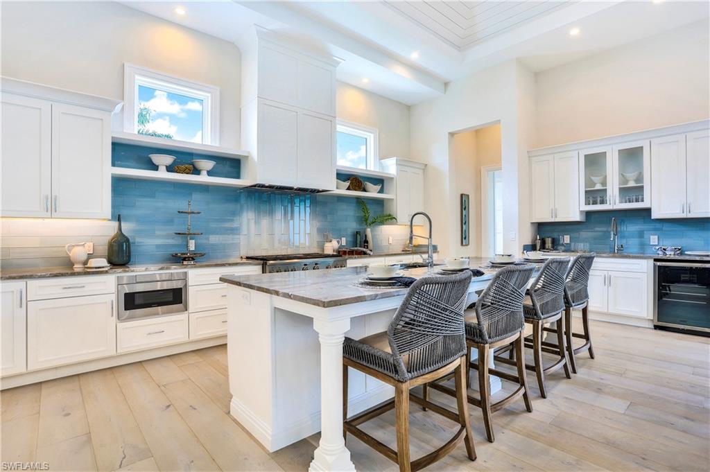 ROYAL HARBOR - Residential