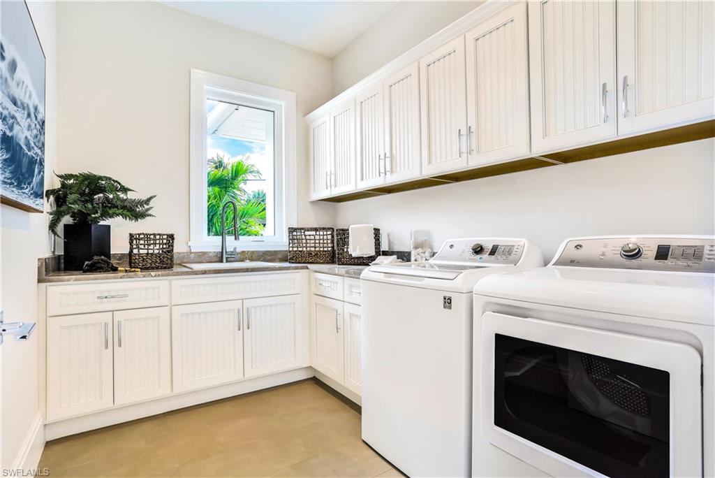 ROYAL HARBOR - Residential