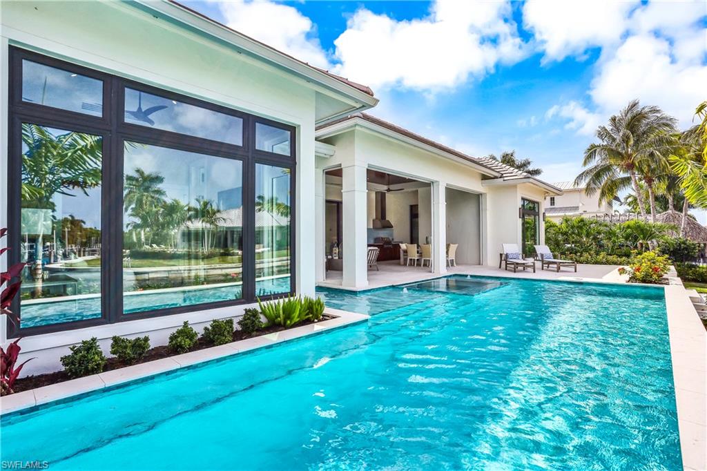 ROYAL HARBOR - Residential