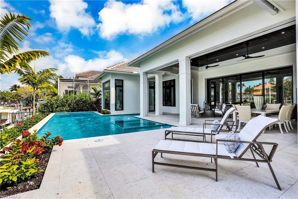 ROYAL HARBOR - Residential