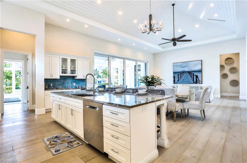 ROYAL HARBOR - Residential