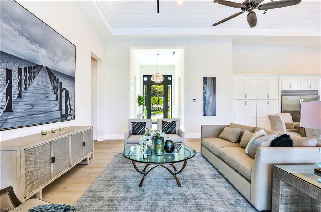 ROYAL HARBOR - Residential