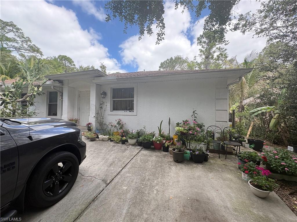 NAPLES SOUTH - Residential