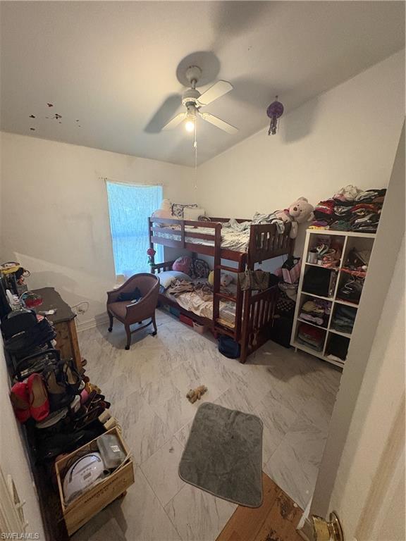 NAPLES SOUTH - Residential