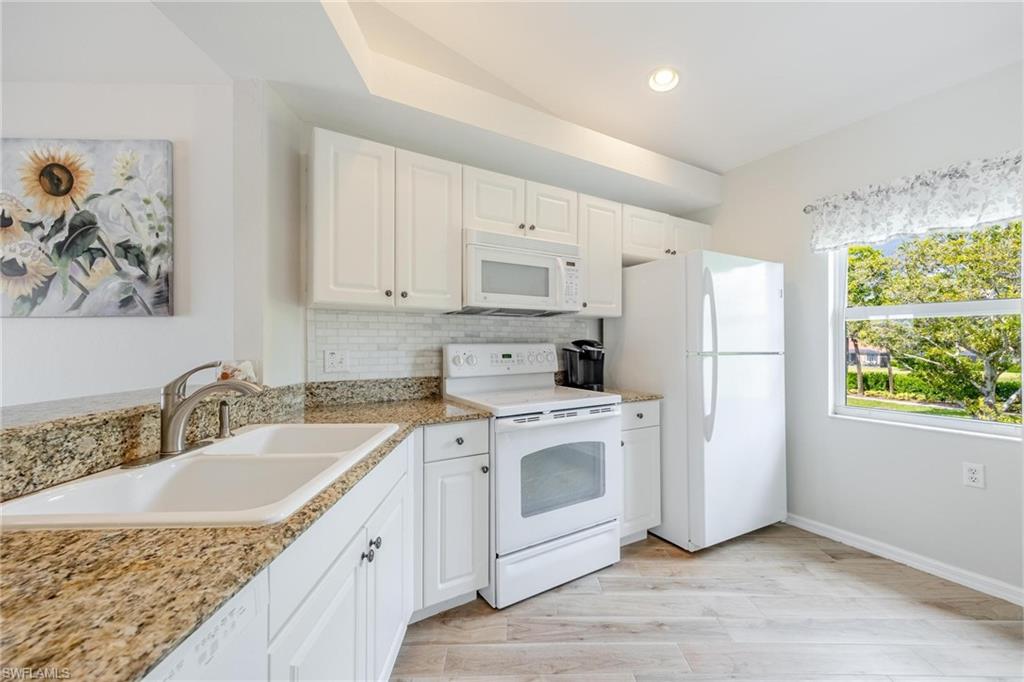 12161 Summergate CIR 202