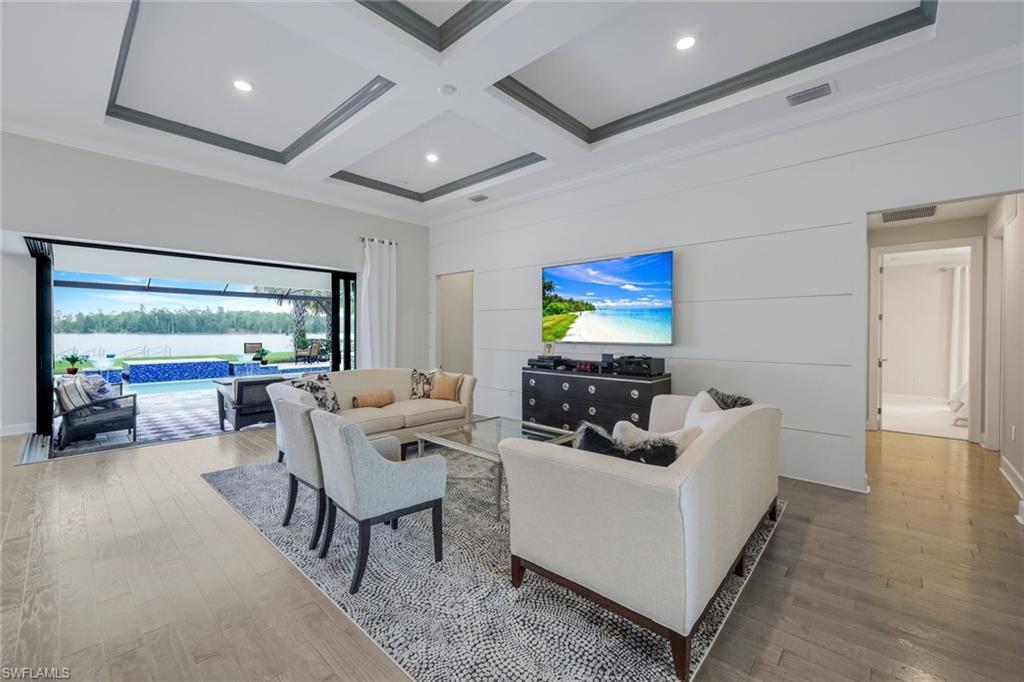 19009 Aqua Shore DR