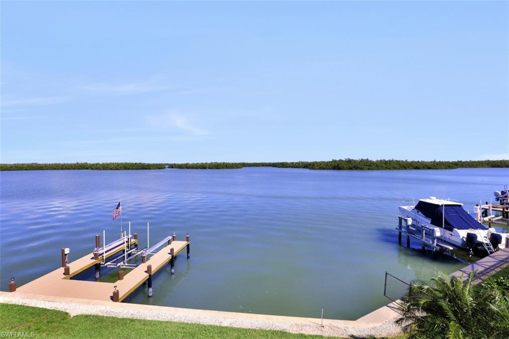 MARCO BEACH - Residential