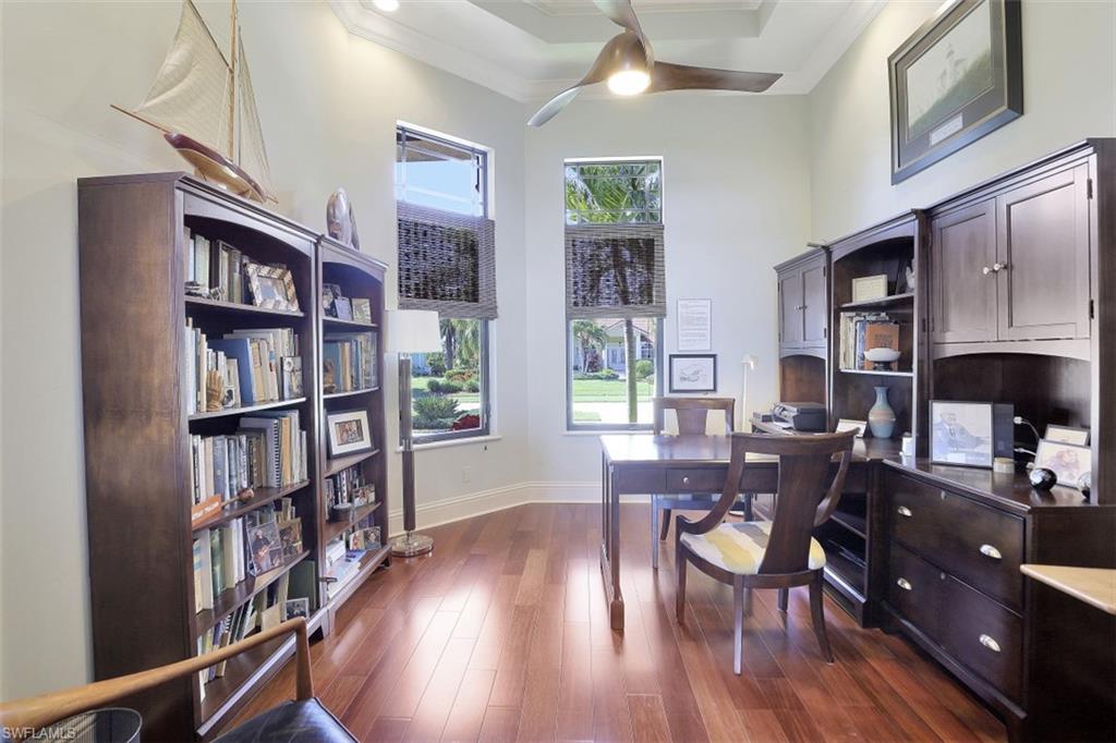 MARCO BEACH - Residential