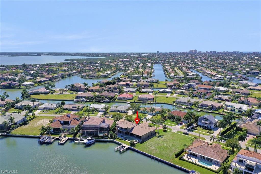 MARCO BEACH - Residential