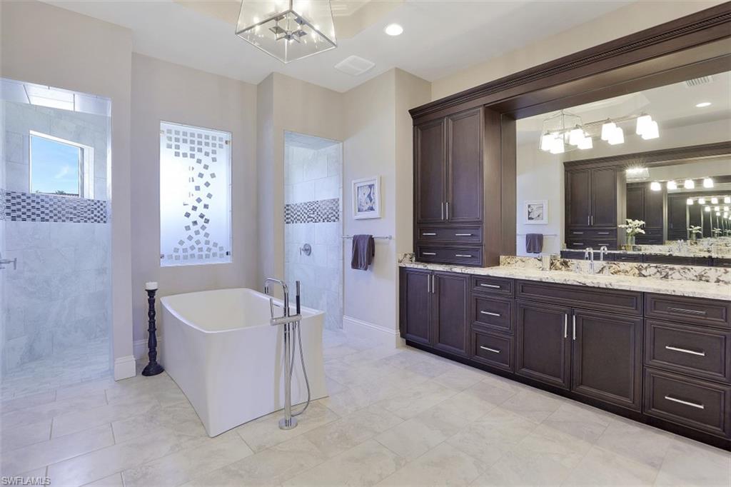 MARCO BEACH - Residential