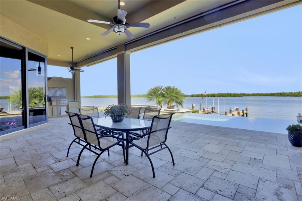 MARCO BEACH - Residential