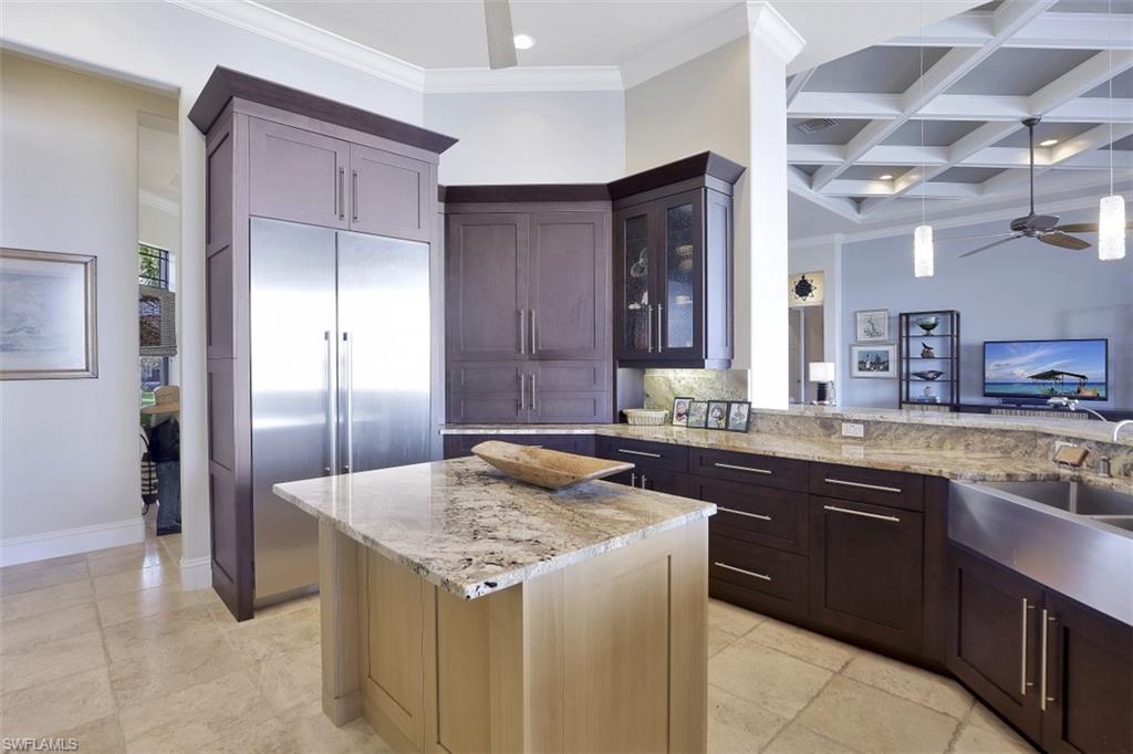 MARCO BEACH - Residential