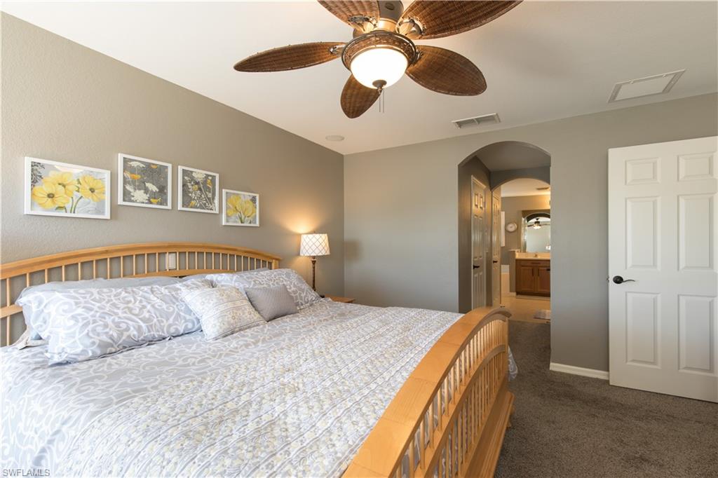 MAGNOLIA LAKES - Residential