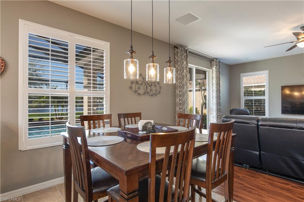 MAGNOLIA LAKES - Residential