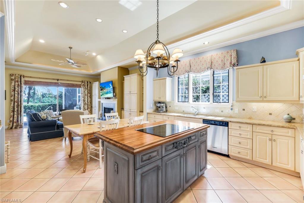 AUDUBON COUNTRY CLUB - Residential