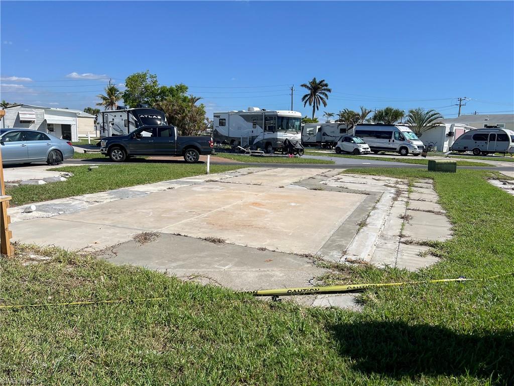 PALMETTO PALMS R V - Land