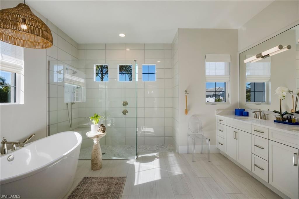 ISLES OF COLLIER PRESERVE - Residential