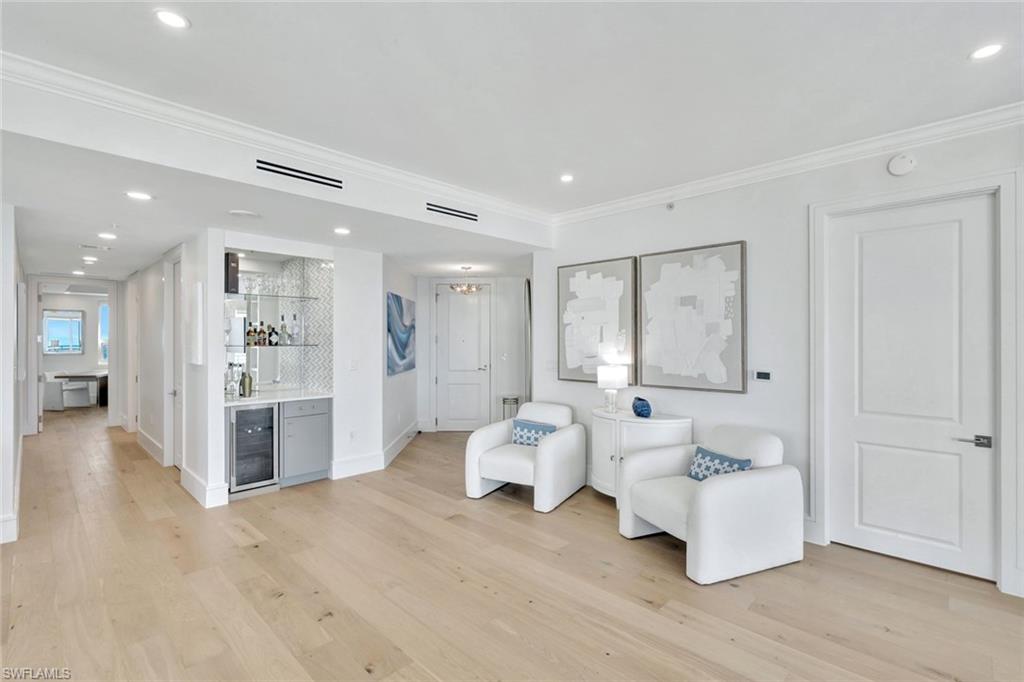 ESPERIA SOUTH - Residential