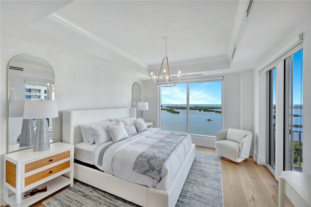 ESPERIA SOUTH - Residential