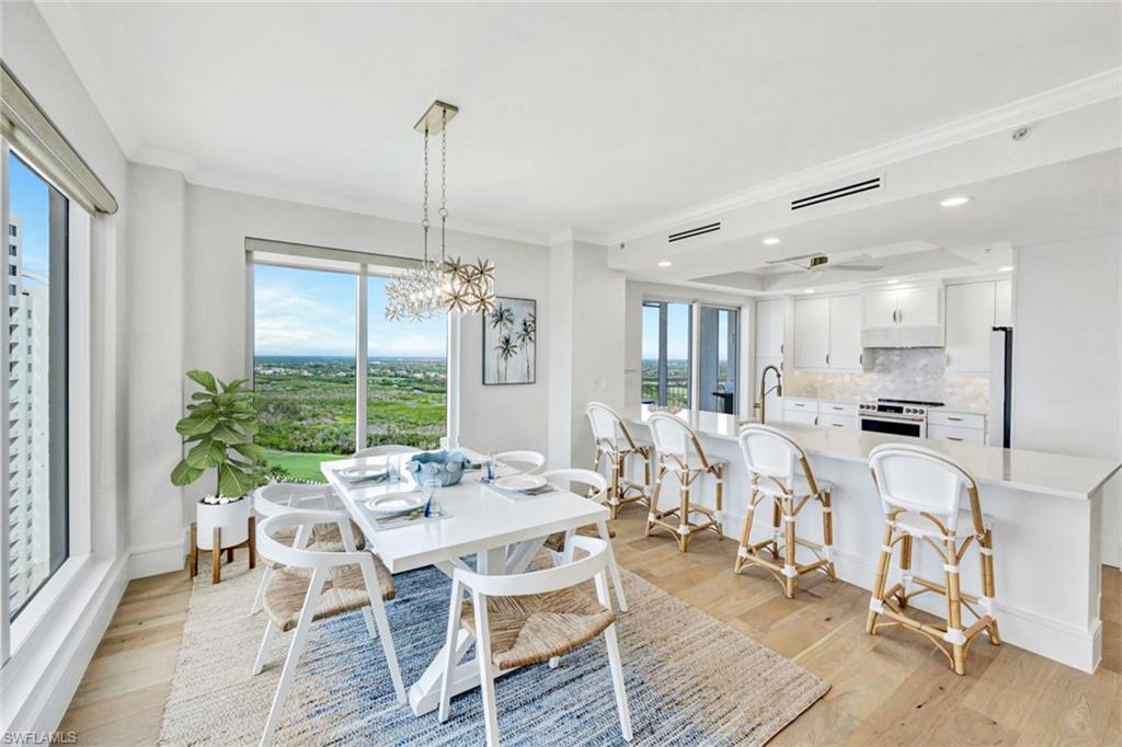 ESPERIA SOUTH - Residential