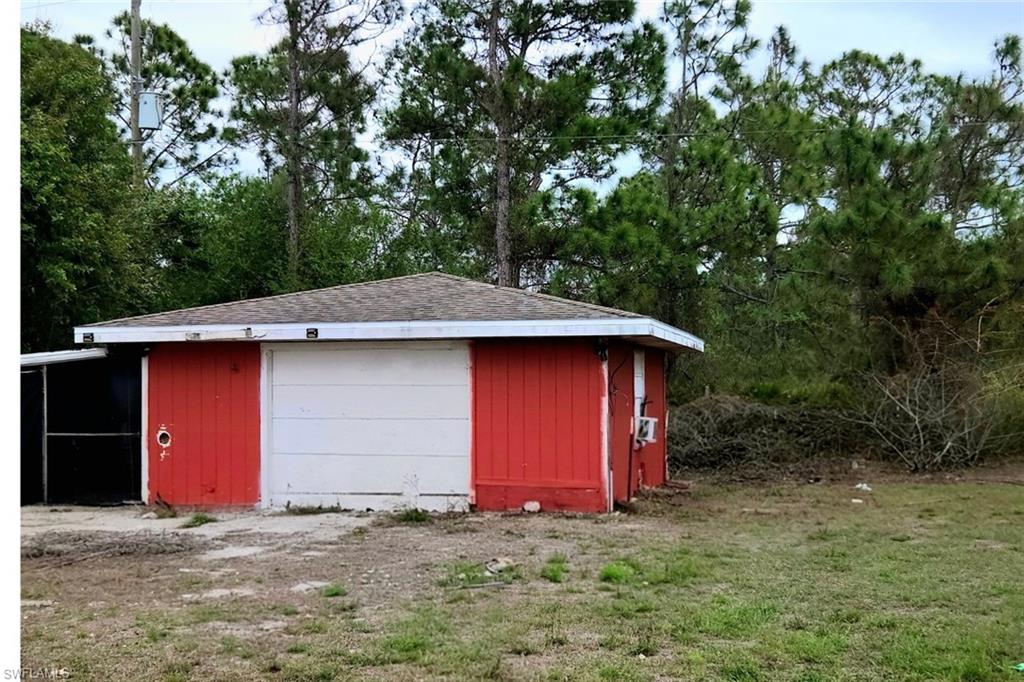 LEHIGH ACRES - Residential