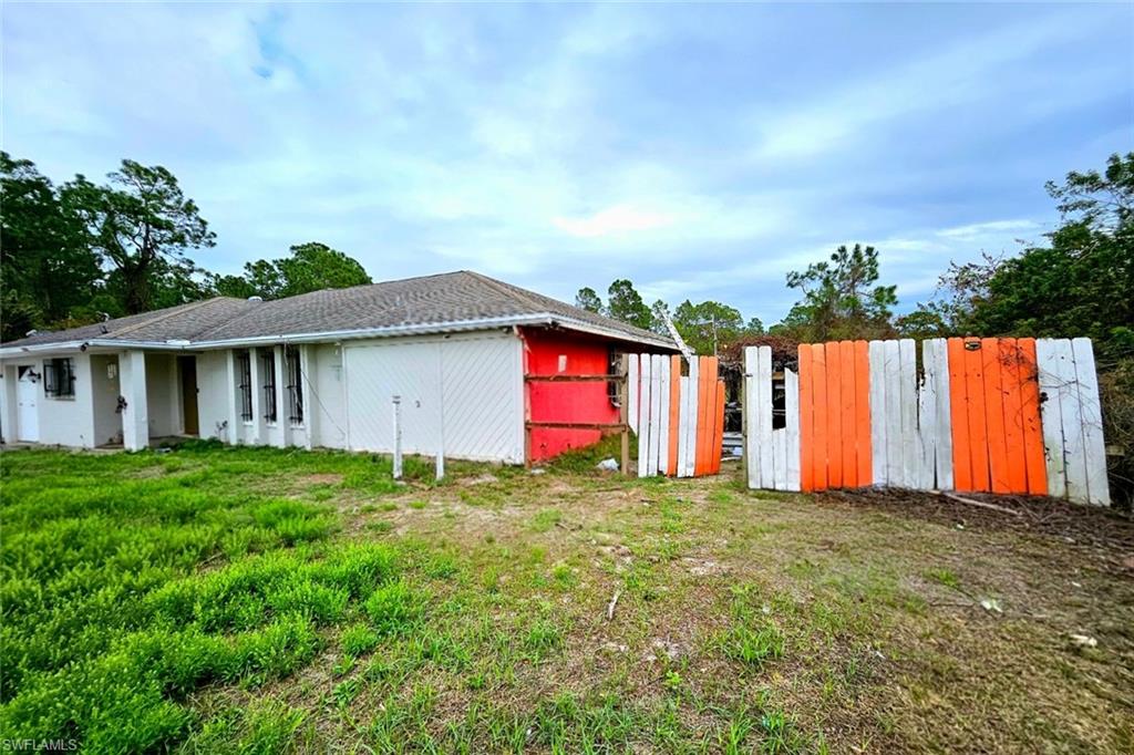 LEHIGH ACRES - Residential