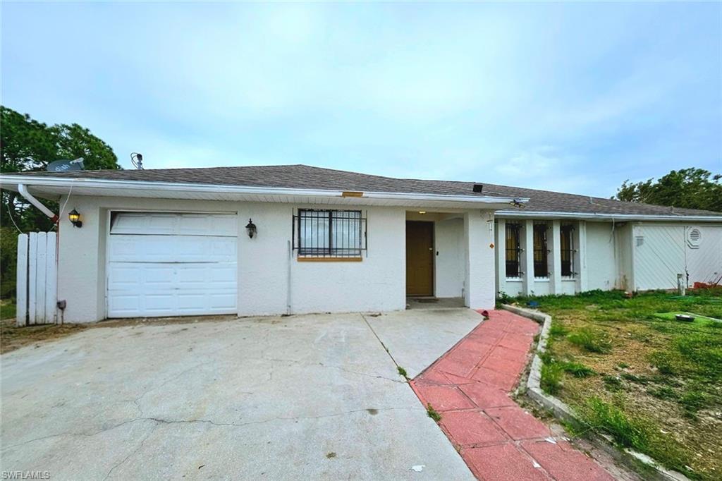 LEHIGH ACRES - Residential