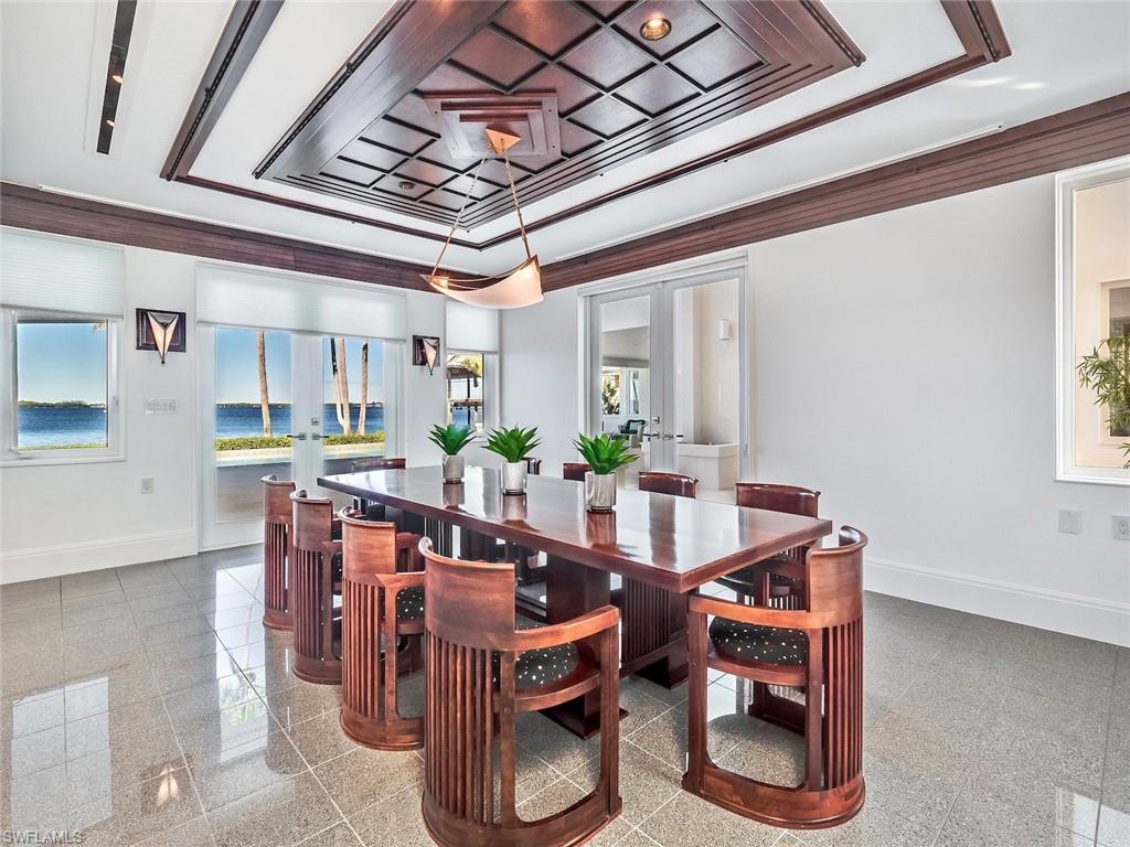 RIVERSIDE - Residential