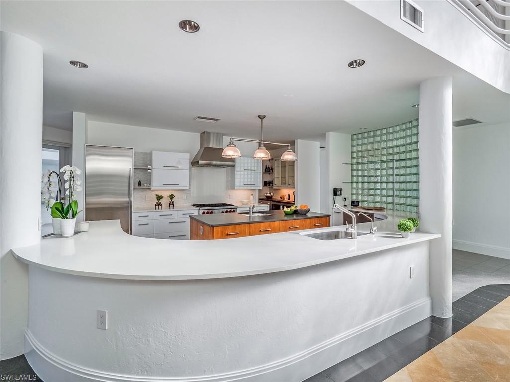 RIVERSIDE - Residential