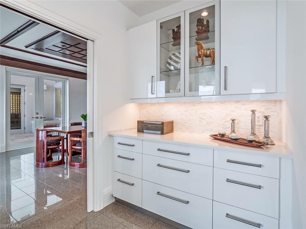 RIVERSIDE - Residential