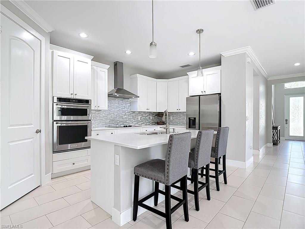 GOLDEN GATE ESTATES - Residential