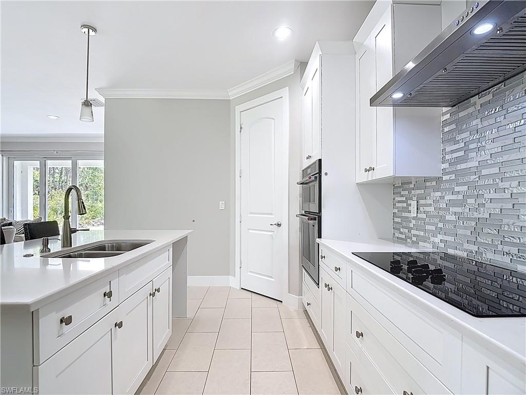 GOLDEN GATE ESTATES - Residential