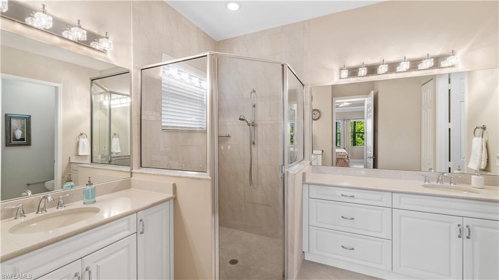 MARINA BAY - Residential