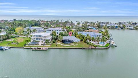 Photo of 4 Sabre LN, NAPLES, FL 34102 (MLS # 225008040)