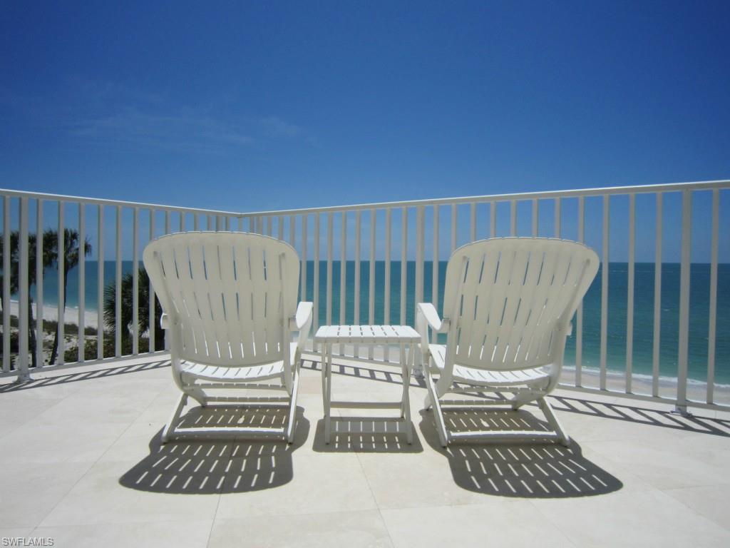 BAREFOOT BEACH - Residential