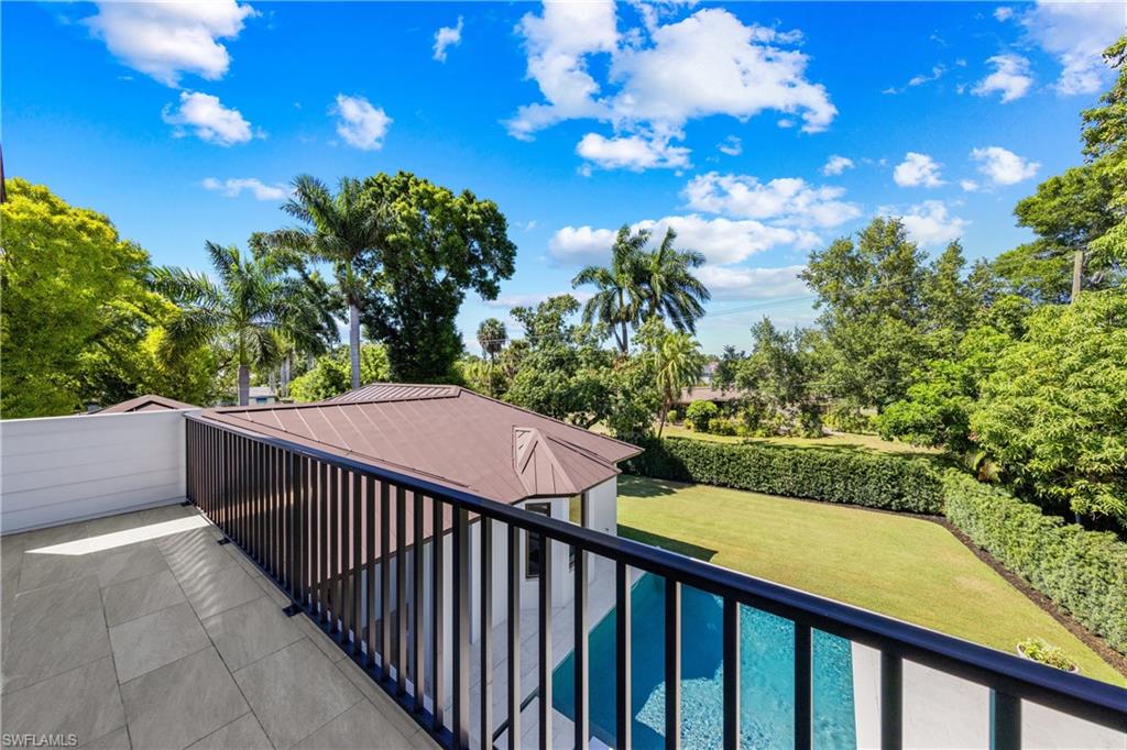 RIVERSIDE - Residential