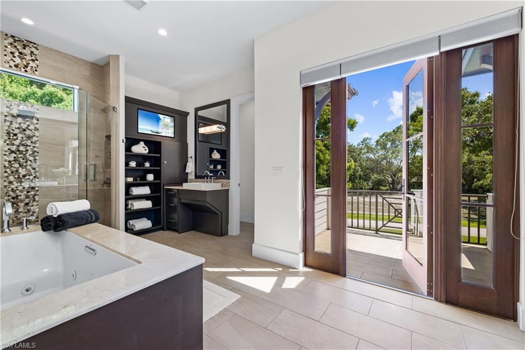 RIVERSIDE - Residential