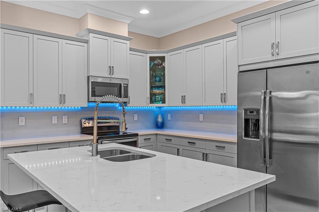 ISLES OF COLLIER PRESERVE - Residential