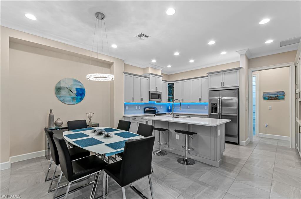 ISLES OF COLLIER PRESERVE - Residential